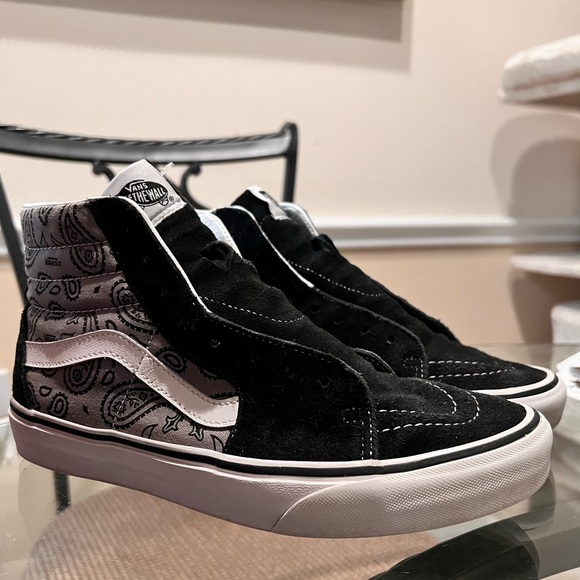 VANS Sk8-hi Paisley Grey, TRUE White Unisex Skater Sneakers Men’s 8.5. Women 10 - Picture 1 of 5